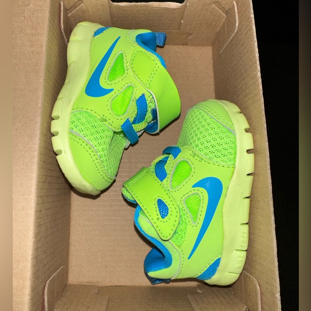 Nike free 5
